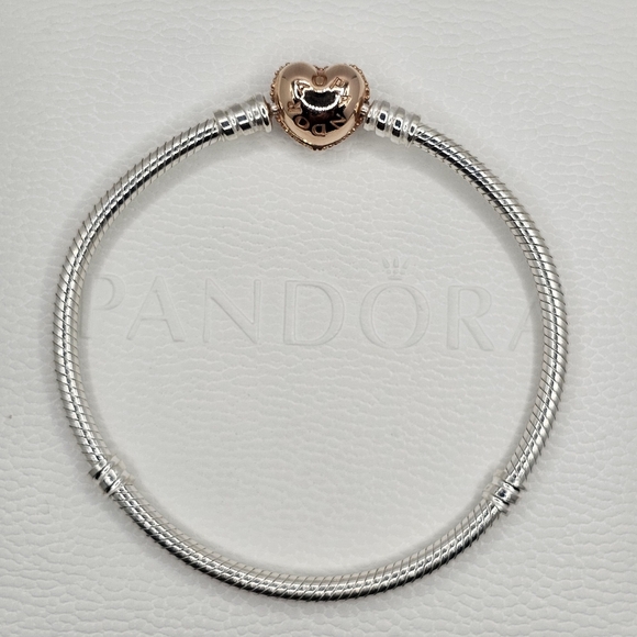 ♥️ Authentic Pandora ROSE HEART CLASP BRACELET - Picture 2 of 6